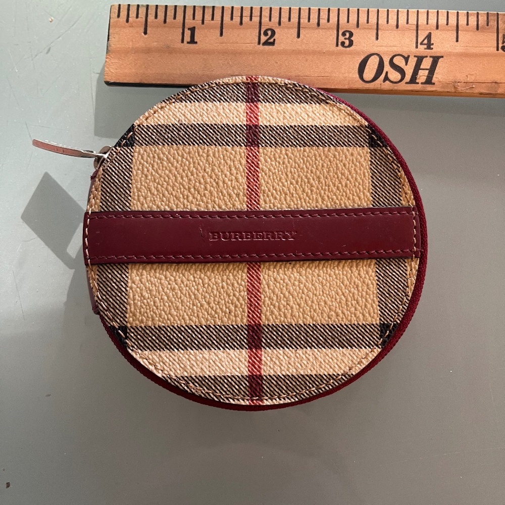 Burberry coin purse